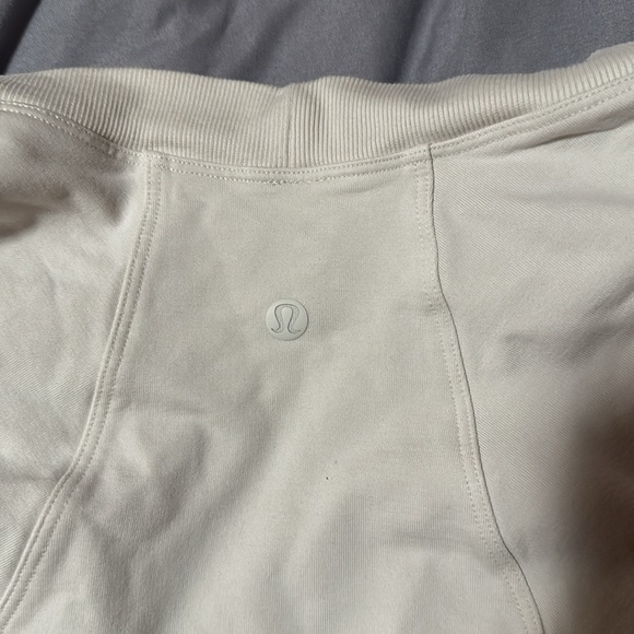 Lululemon shrug bone - Picture 5 of 8